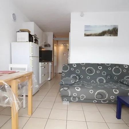 T1 Avec Grande Terrasse, Climatise, Proche Des Thermes, Equipe Lave-vaisselle Et Lave-linge - Fr-1-553-43 *