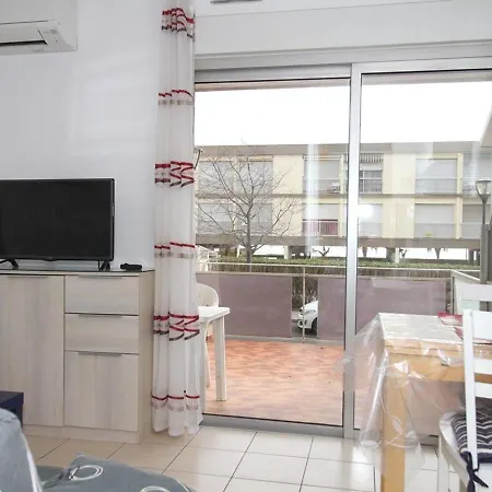 T1 Avec Grande Terrasse, Climatise, Proche Des Thermes, Equipe Lave-vaisselle Et Lave-linge - Fr-1-553-43 Apartment *
