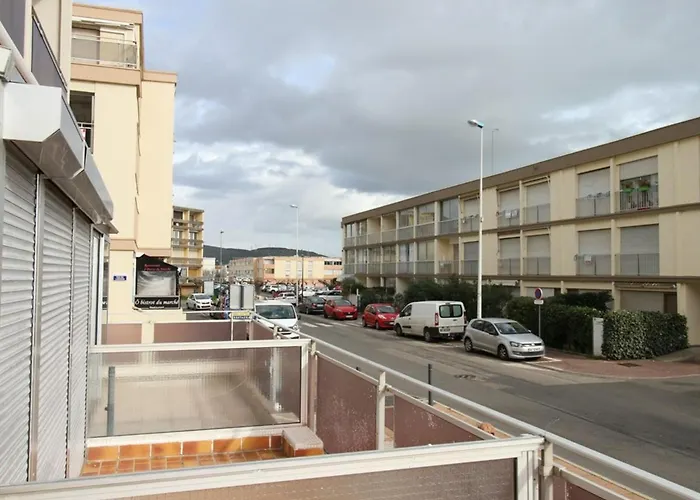 Apartmán T1 Avec Grande Terrasse, Climatise, Proche Des Thermes, Equipe Lave-vaisselle Et Lave-linge - Fr-1-553-43 Balaruc-les-Bains